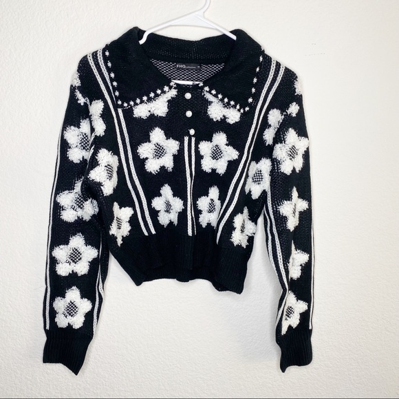 Sweaters - Cute sweater!